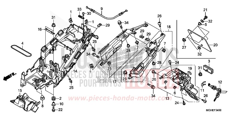 GARDE-BOUE ARRIERE de VFR1200X "Crosstourer" Méca CANDY PROMINENCE RED (R342) 2014